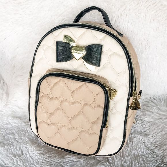 betsey johnson convertible backpack